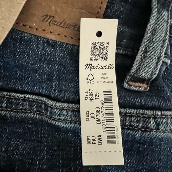 Madewell Curvy Mid-Rise Stovepipe Jeans - Picture 6 of 7